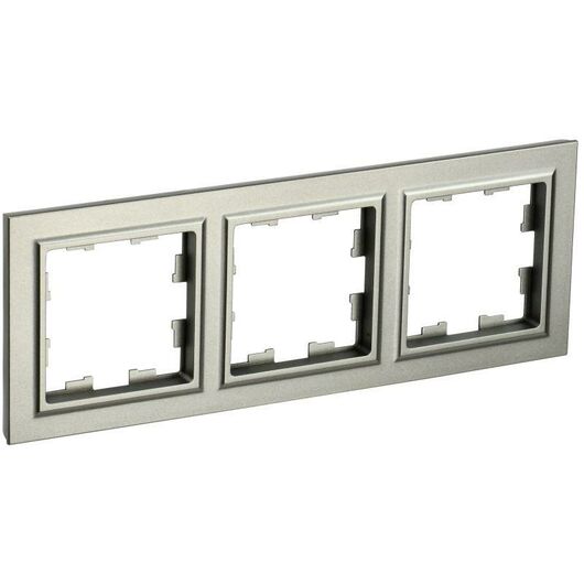 Рамка 3-м BRITE РУ-3-БрШ шампань IEK BR-M32-K37 • Купить по низкой цене в интернет-магазине СМЭК