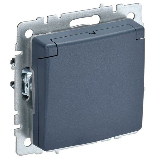 Розетка BRITE РСбш10-3-44-БрМ 16А IP44 с заземл. защ. шторки с крышкой маренго IEK BR-R16-16-44-K35 • Купить по низкой цене в интернет-магазине СМЭК