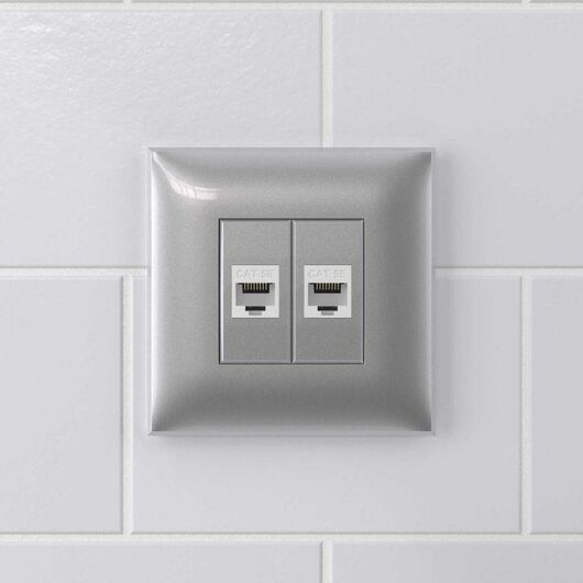 Розетка компьютерная 2-м СП Avanti "Закаленная сталь" RJ45 кат.5E без шторок механизм DKC 4404664 • Купить по низкой цене в интернет-магазине СМЭК