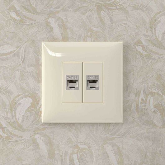 Розетка компьютерная 2-м СП Avanti "Ванильная дымка" RJ45 кат.5E без шторок экранир. механизм DKC 4405764, изображение 5 • Купить по низкой цене в интернет-магазине СМЭК