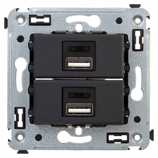 Устройство зарядное USB СП Avanti "Черный матовый" DKC 4412543, изображение 2 • Купить по низкой цене в интернет-магазине СМЭК