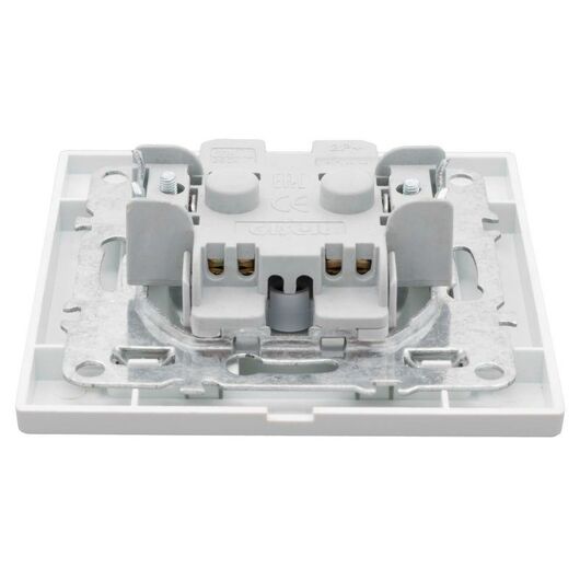 Розетка 1-м СП Минск 10А IP20 без заземл. защ. шторки бел. Basic EKF ERR10-022-100, изображение 3 • Купить по низкой цене в интернет-магазине СМЭК